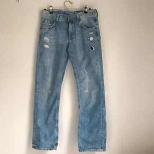 H&M Light Wash Distressed Boyfriend Jeans